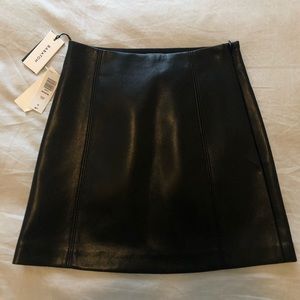 Aritzia Black Vegan Leather Modern Mini Skirt 00